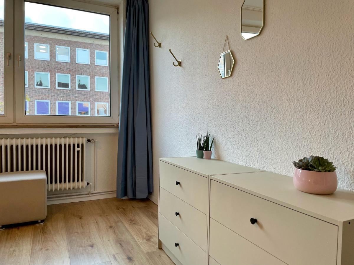 Purple Kitchen - Apartment Mit Grosser Wohnkueche Bremerhaven Buitenkant foto