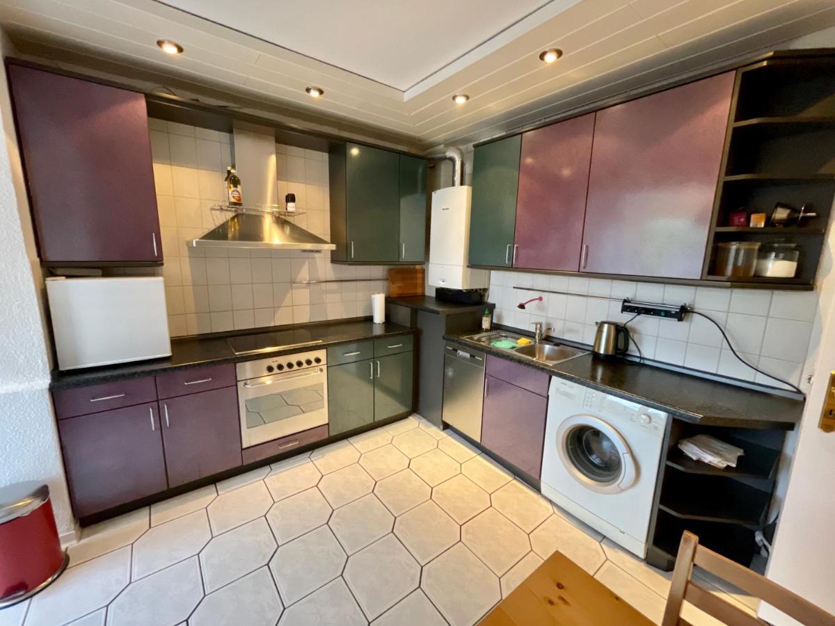 Purple Kitchen - Apartment Mit Grosser Wohnkueche Bremerhaven Buitenkant foto